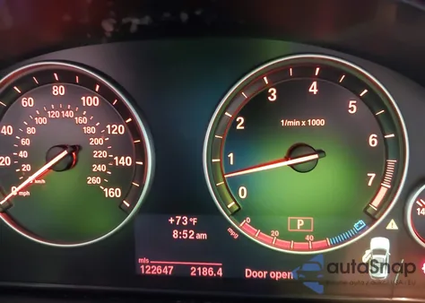 2011 BMW X3 xDrive28I z USA, uszkodzony, nr VIN 5UXWX5C58BL715490